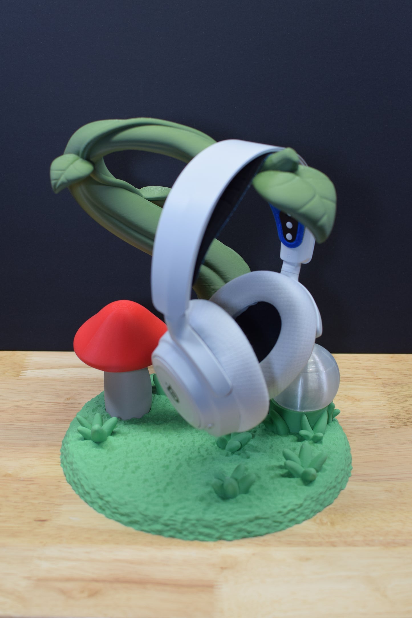 Universal Themed Desktop Mount | 3D Printed Headphone & Gaming Controller Stand