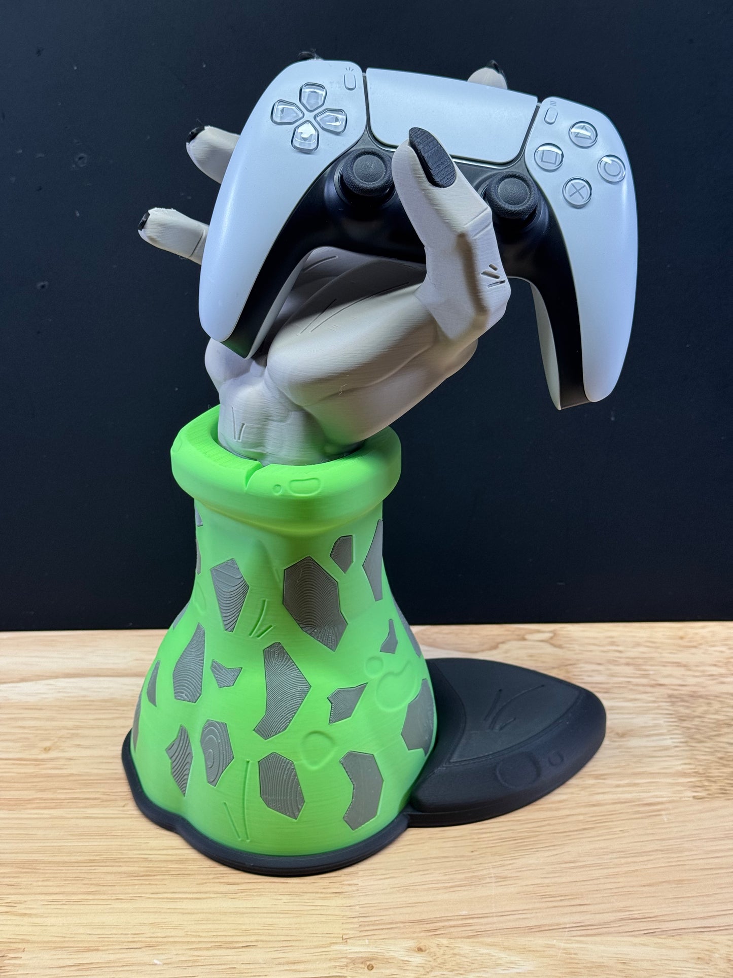 Dragon Ball Z Inspired Gaming Controller Holder Stands