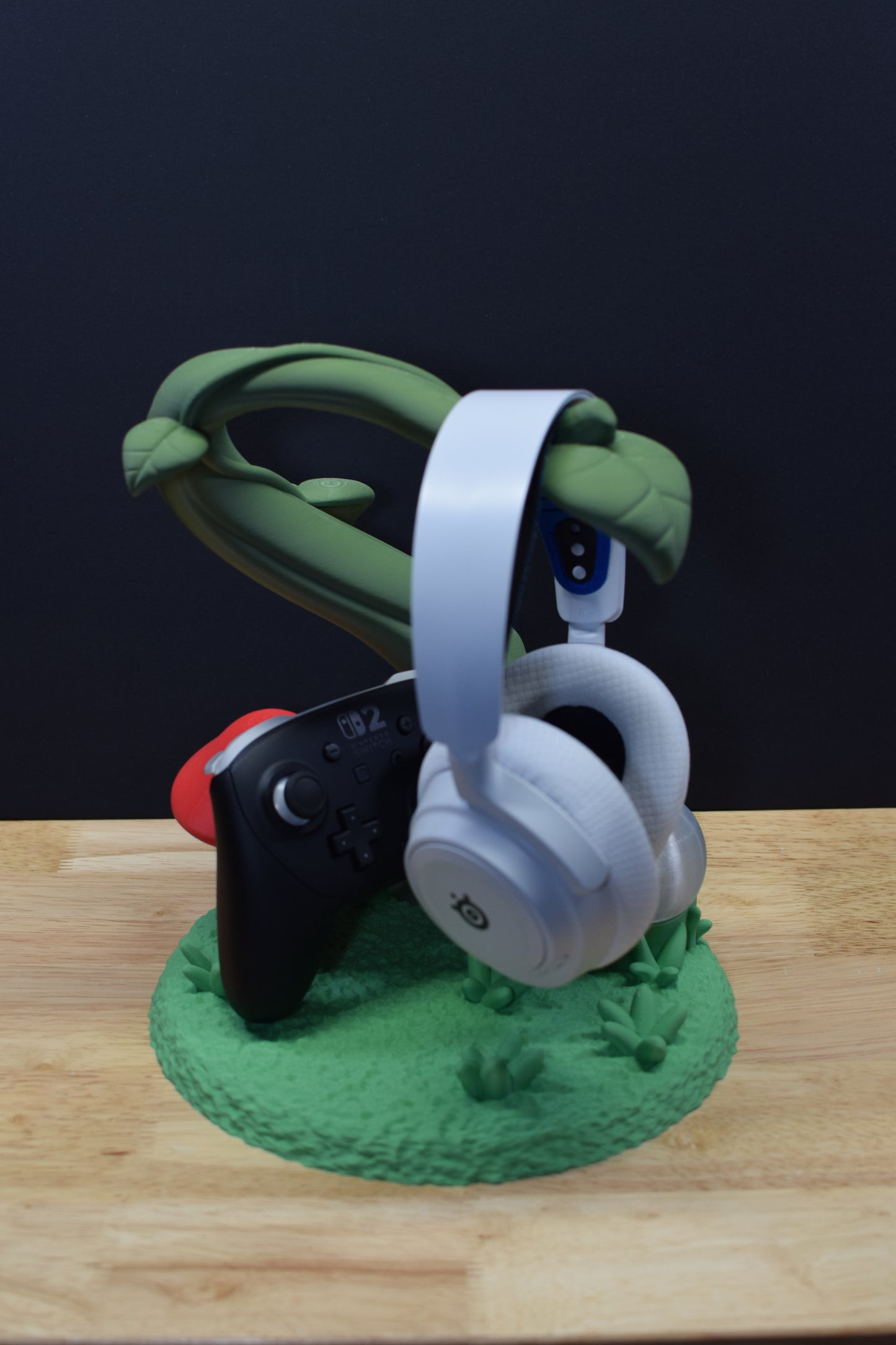 Universal Themed Desktop Mount | 3D Printed Headphone & Gaming Controller Stand