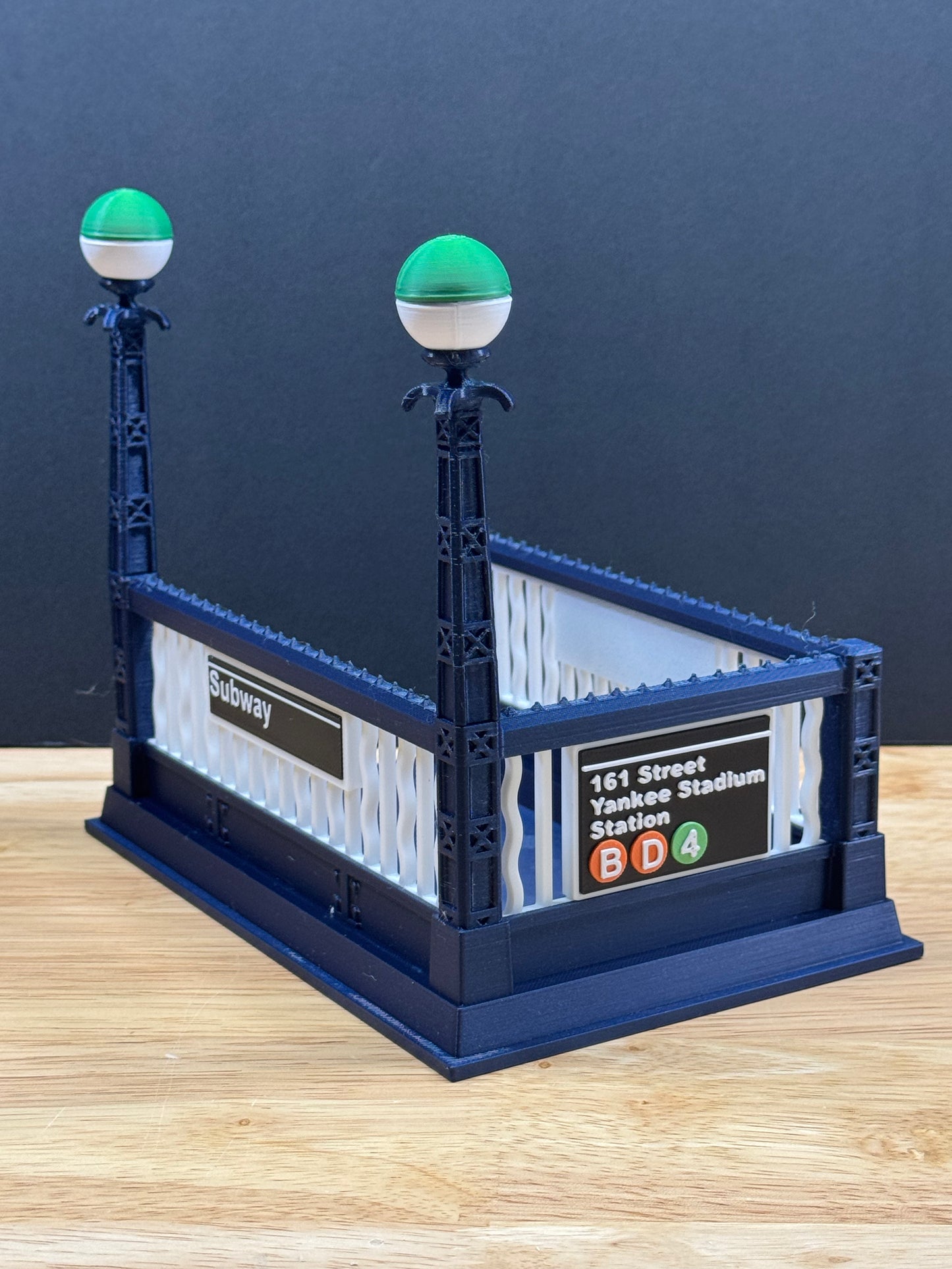 NYC Inspired Diorama Desk Accessories | 3D Printed Urban Miniatures & Organizers